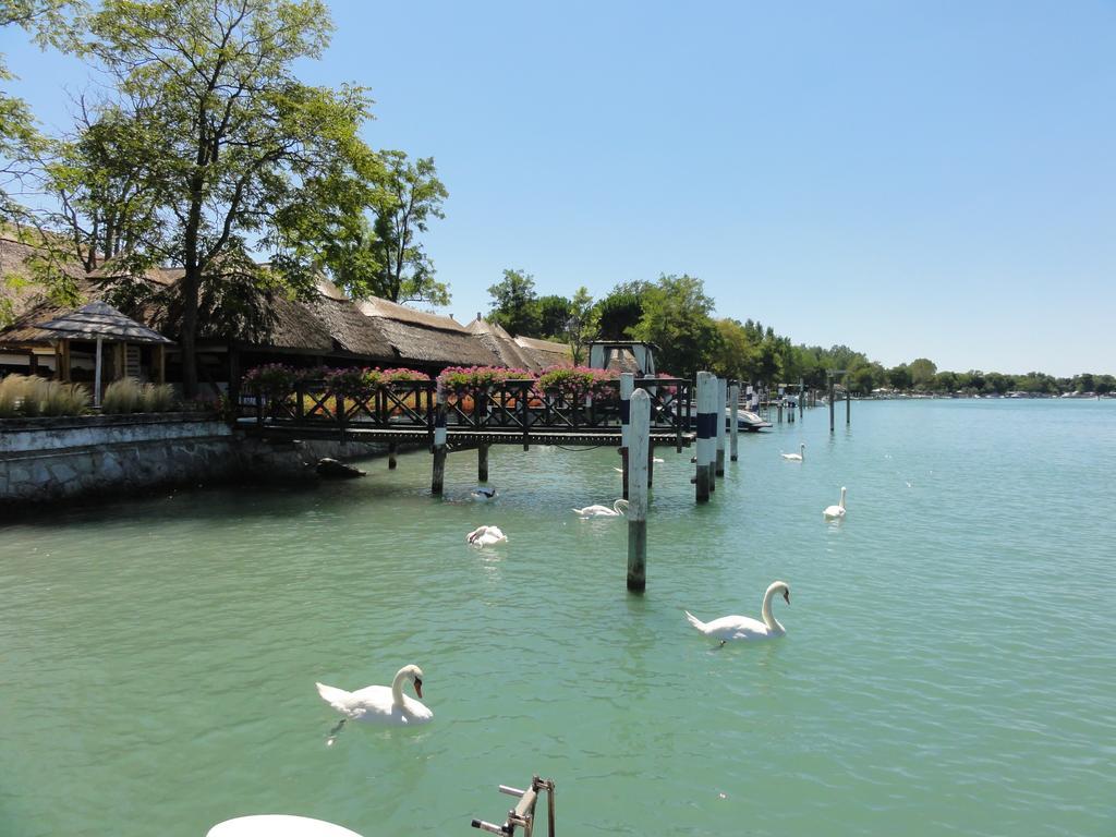 Sabrina - Appartamenti Bibione Extérieur photo
